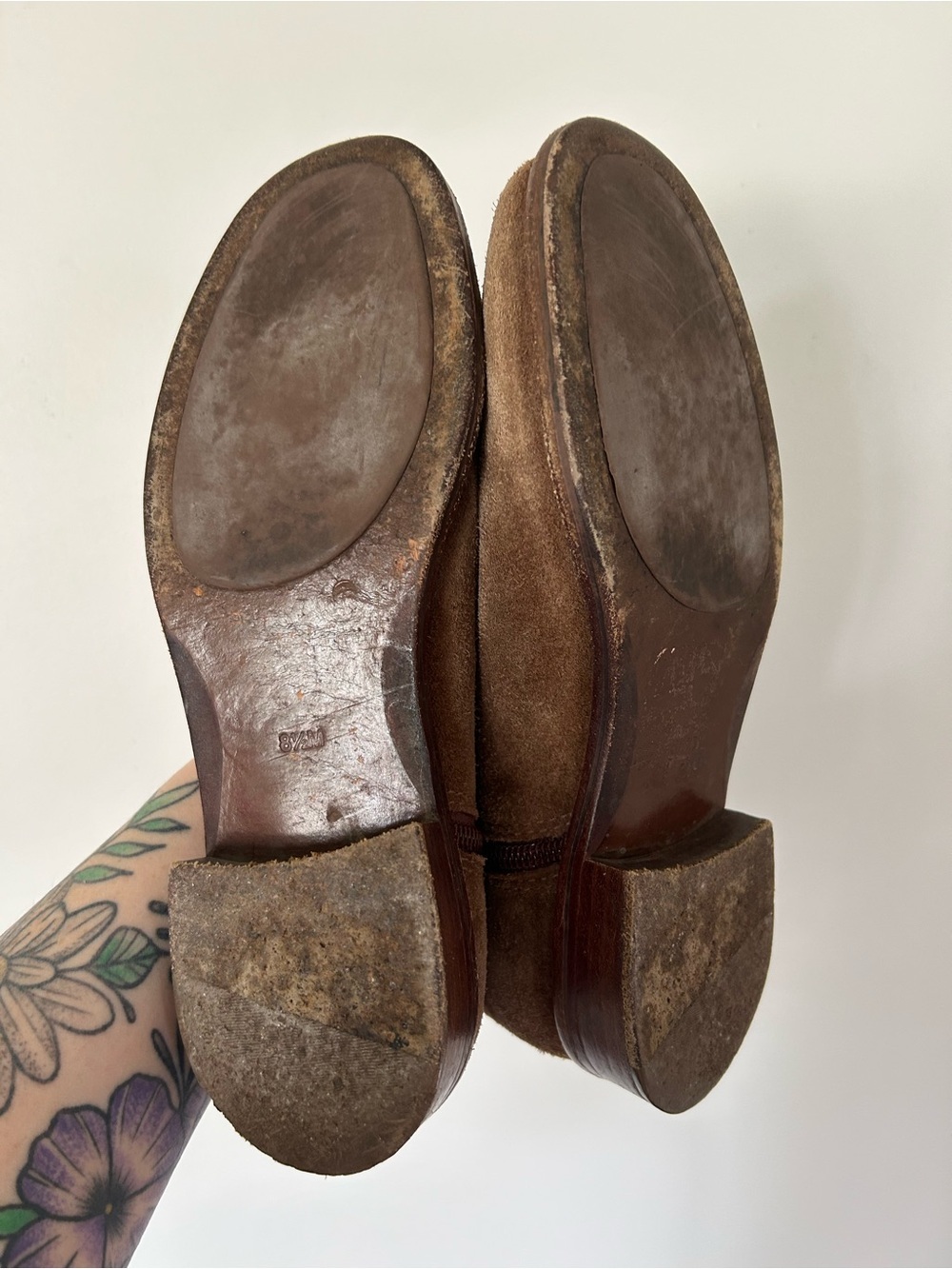 Tory Burch Alaina Ankle Boots Brown Suede Casual Fall Booties Classic Size 8.5 - Picture 6 of 6